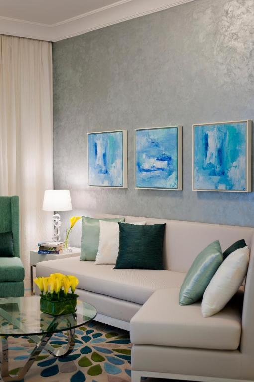 White Sage Full Burj View 1br In Mall Dubai