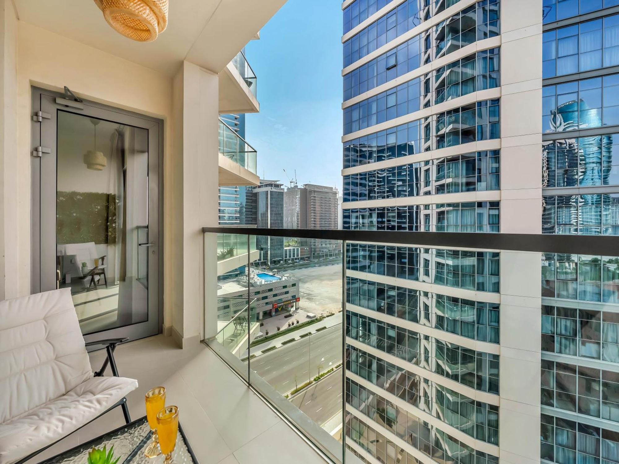 Downtown With Burj Khalifa View Haven Heights Homes * Dubái