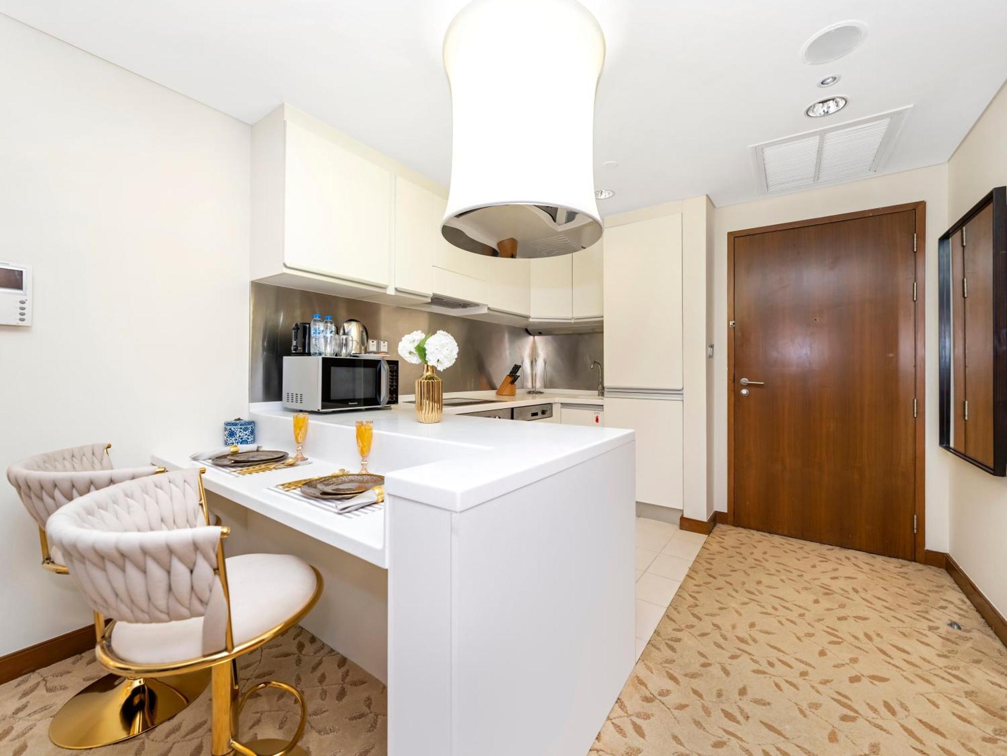 Address Dubai Mall Access Luxe Studio Dubai