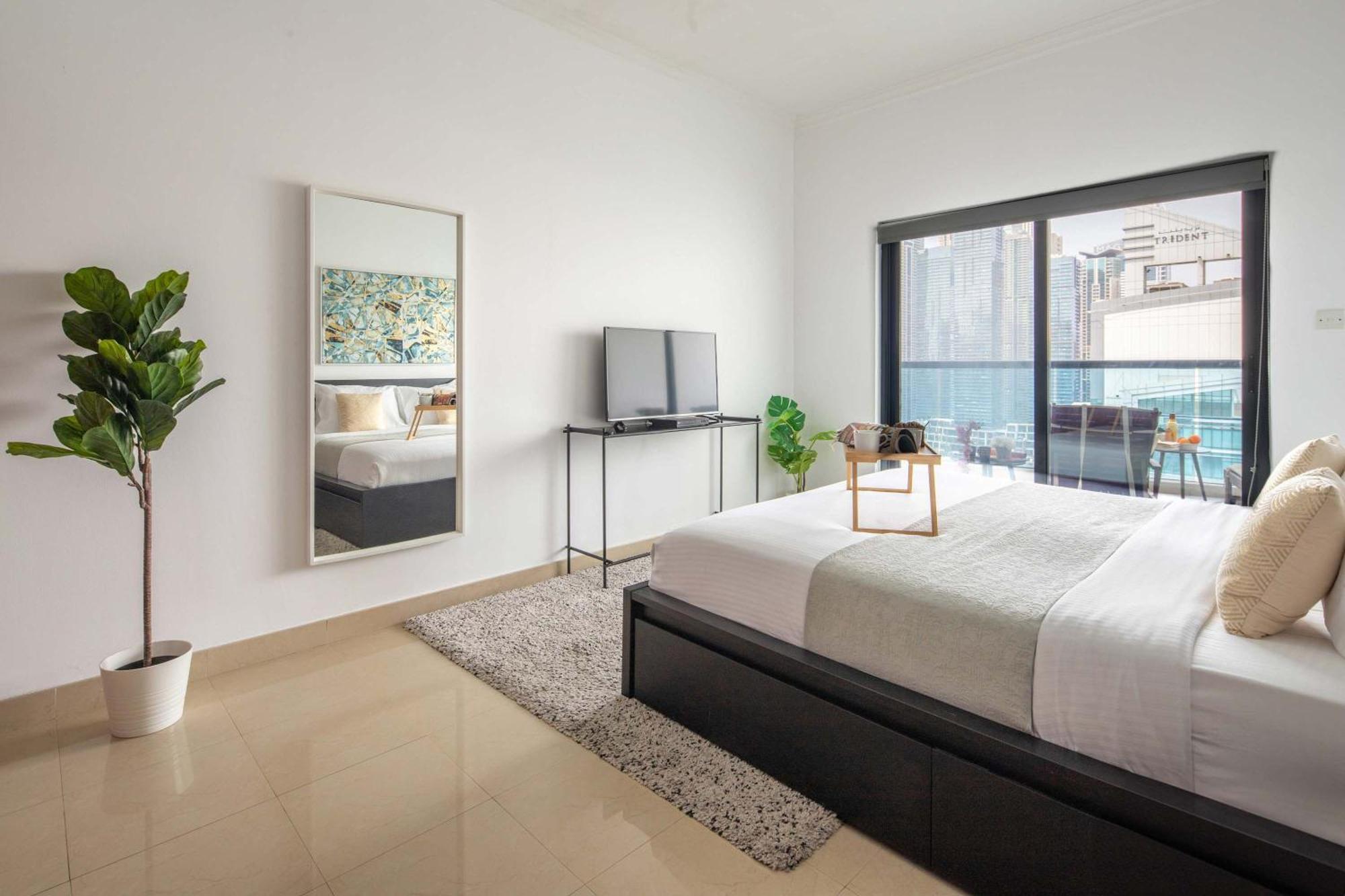 Frank Porter - Time Place Tower Apartamento