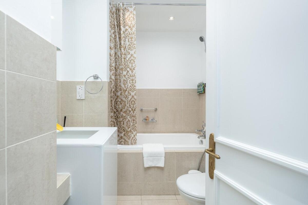 Urban Living! Stylish 2br In Downtown