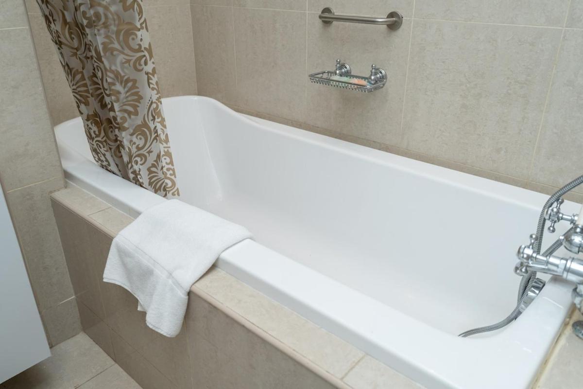 Urban Living! Stylish 2br In Downtown Appartement