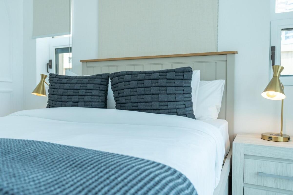 Urban Living! Stylish 2br In Downtown Appartement *