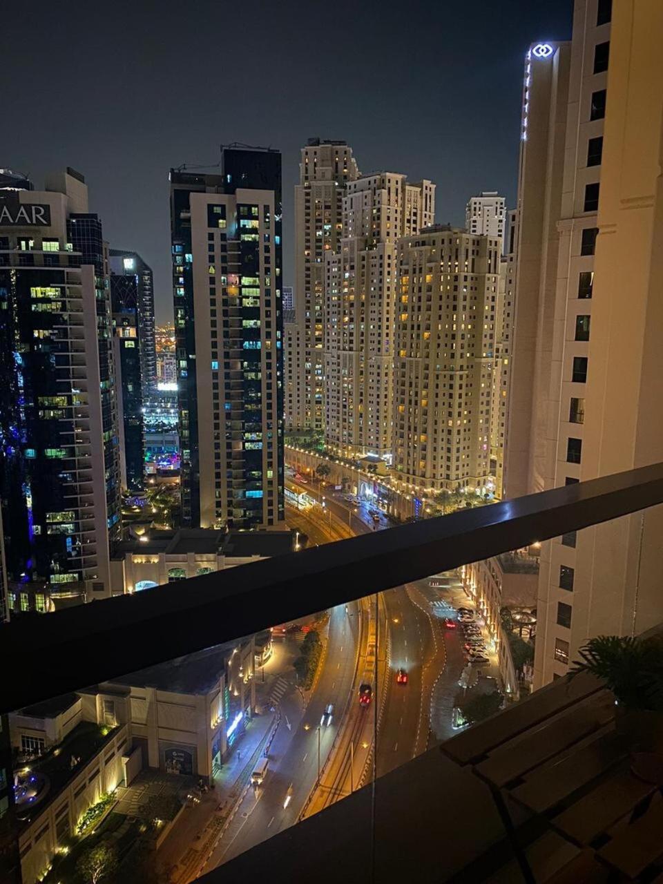 Stylish Pad Right By The Beach * Dubai