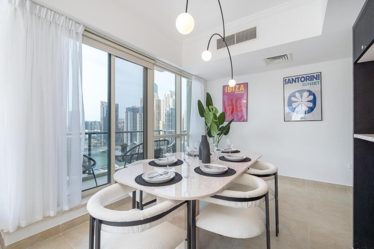 Luxurious And Minimalist 3br In Marina *
