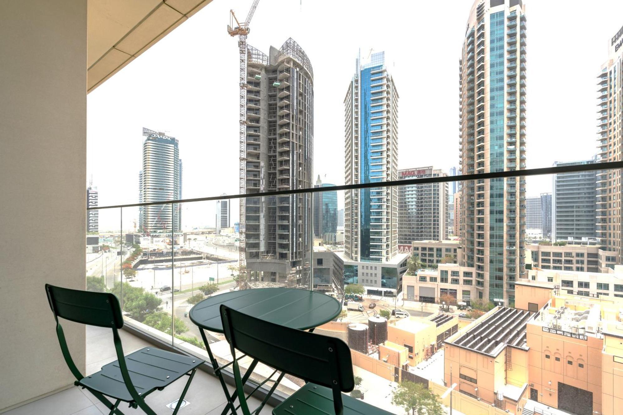Prestigious Burj Royale Luxury Downtown Dubai