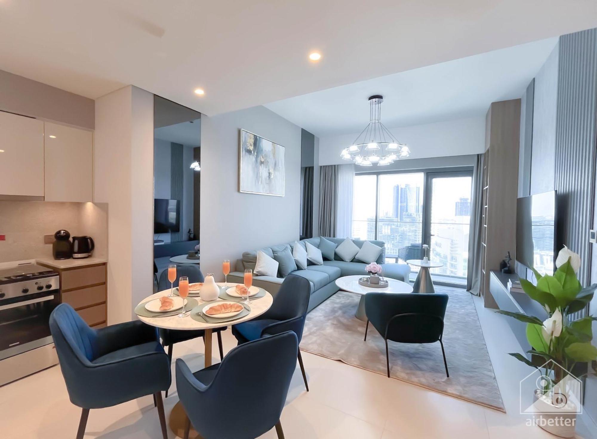 Prestigious Burj Royale Luxury Downtown Apartment Dubai