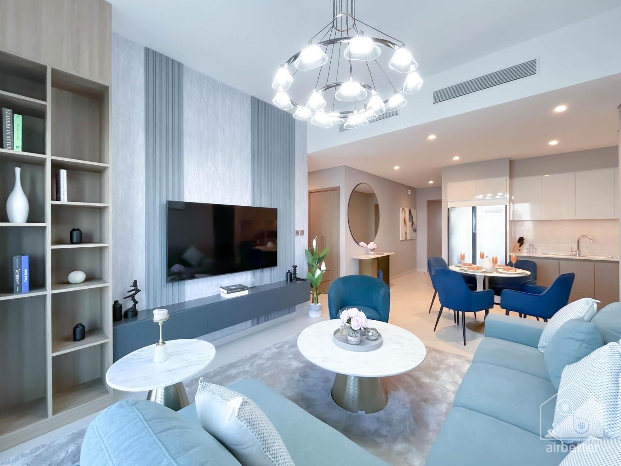 Prestigious Burj Royale Luxury Downtown