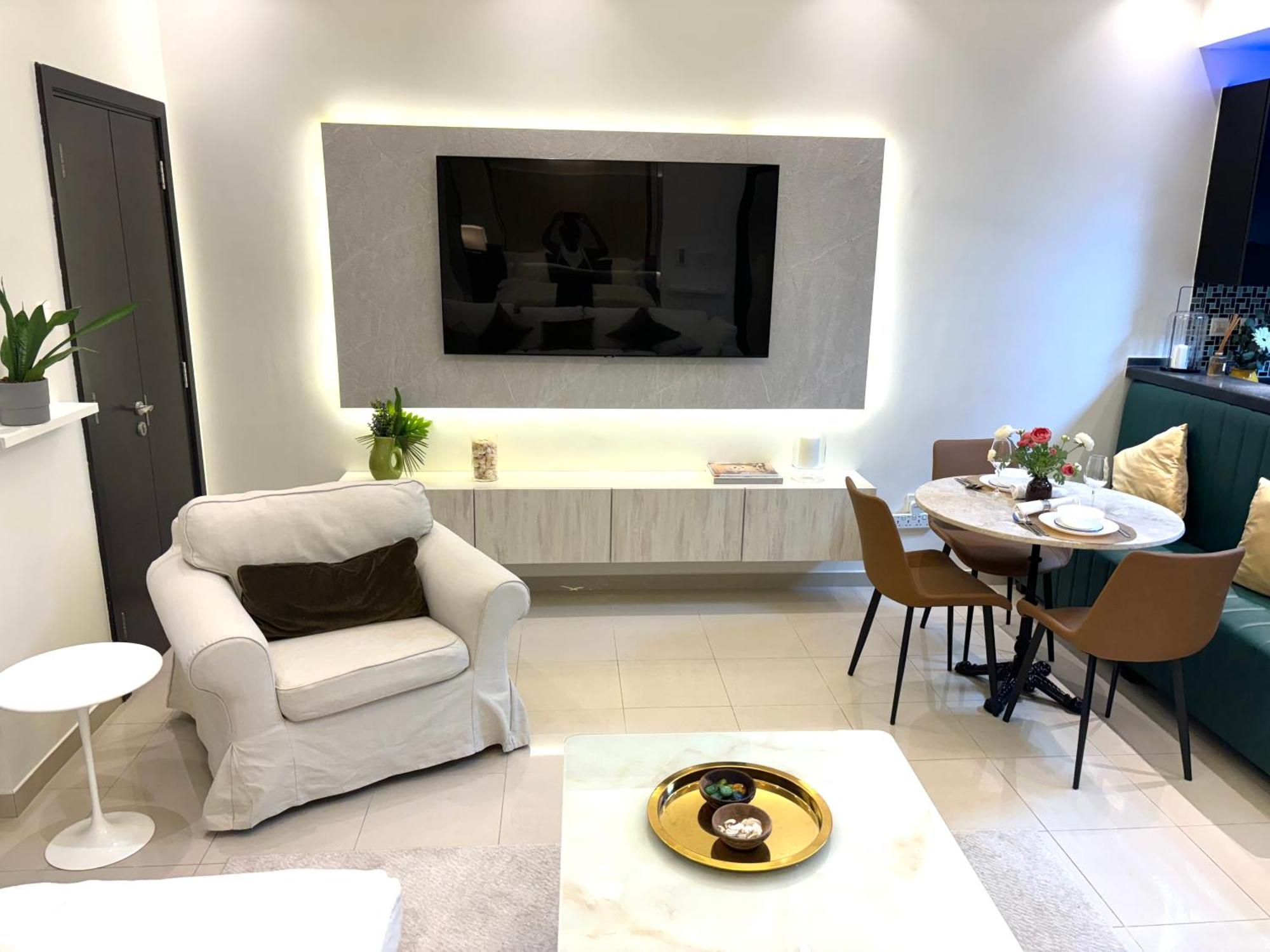Appartement Vacation Friendly View Luxury 1bedroom- Walk To & Mall