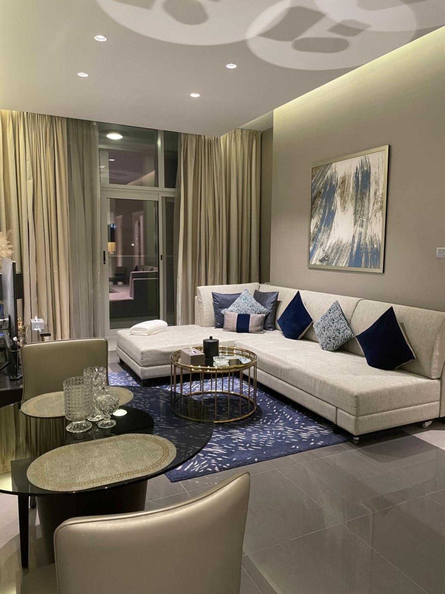 Apartment Damac Majestine Vip - Manzar Holiday Homes *