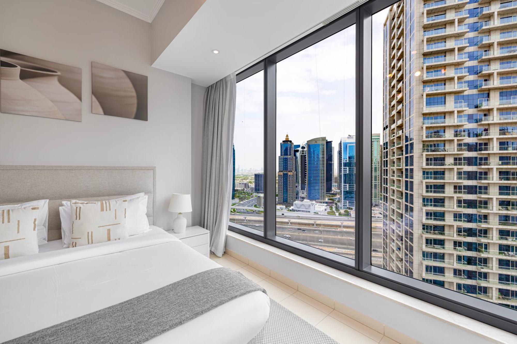 Apartment Daniels 1br At Silverene Tower Marina Dubai