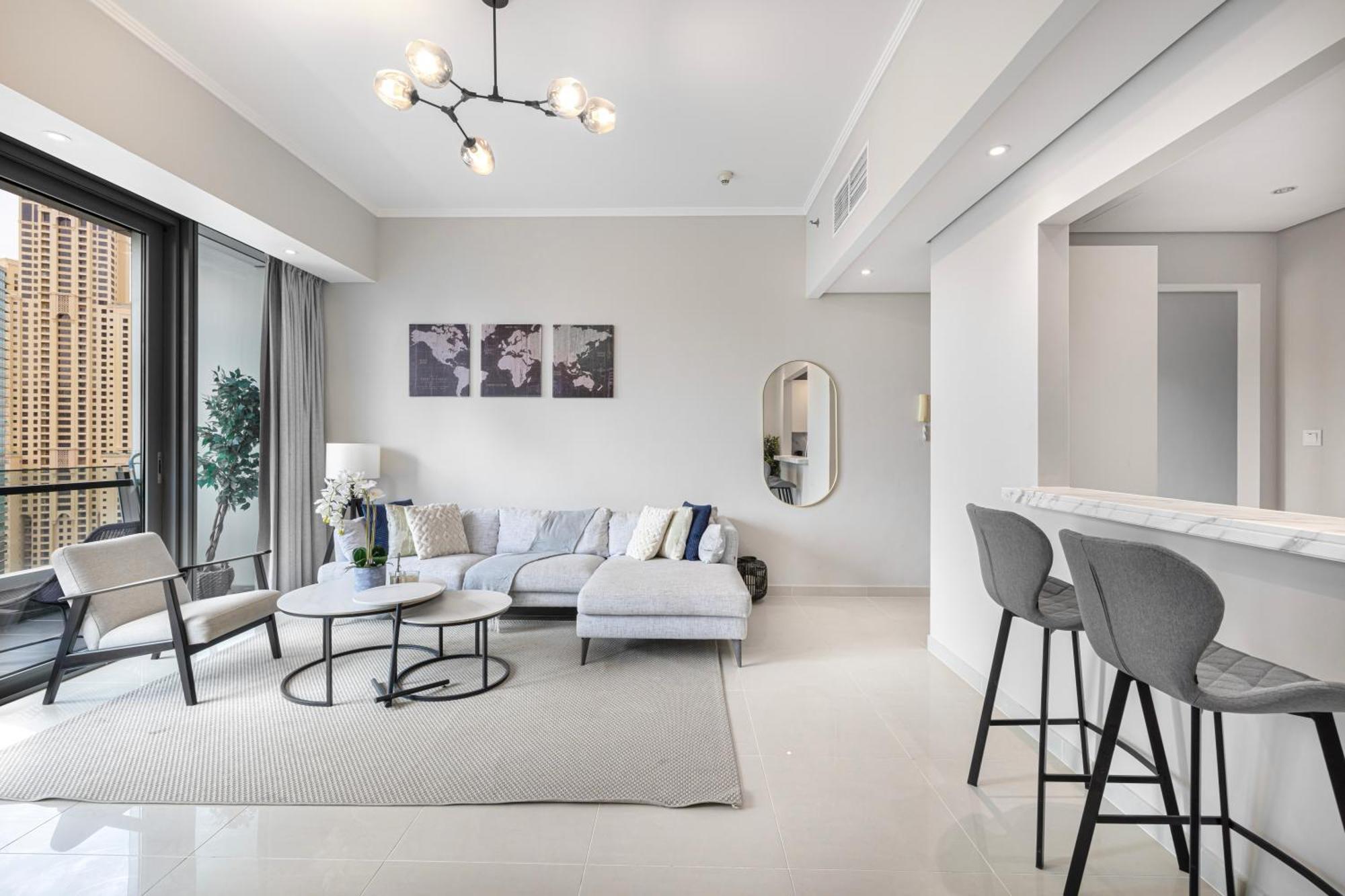 Appartement Daniels 1br At Silverene Tower Marina Dubaï