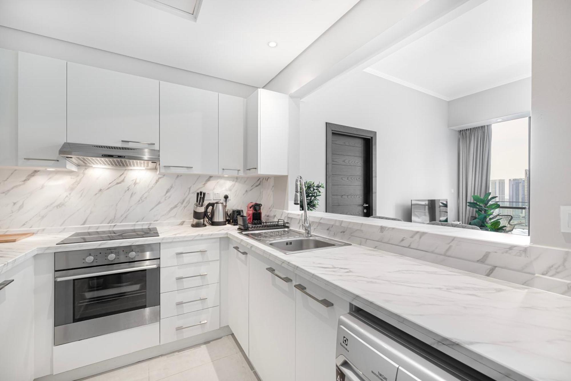 Appartement Daniels 1br At Silverene Tower Marina Dubaï