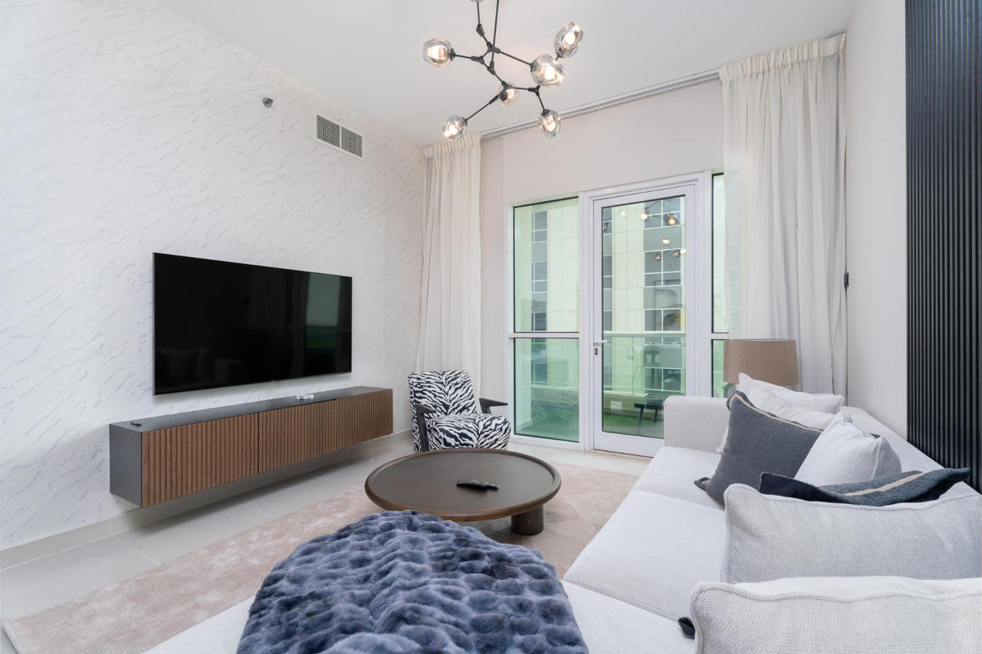 Nasma Luxury - Elevated Comfort & Style In A 24th Floor Appartement