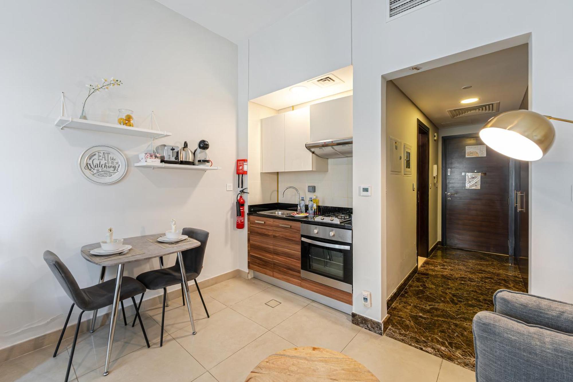 Close To I With Balcony I Fast Wi-fi Apartamento