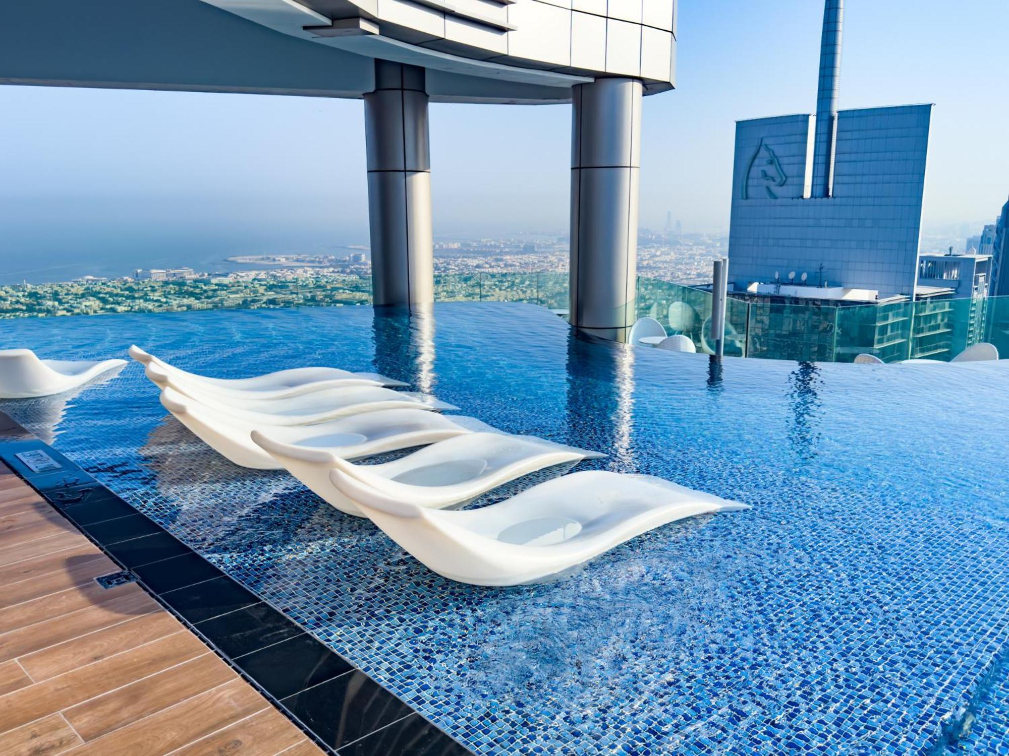 Apartemen Paramount Midtown - 53rd Floor 2bedroom With Famous Roof Infinity Pool Overlooking Burj Khalifa *