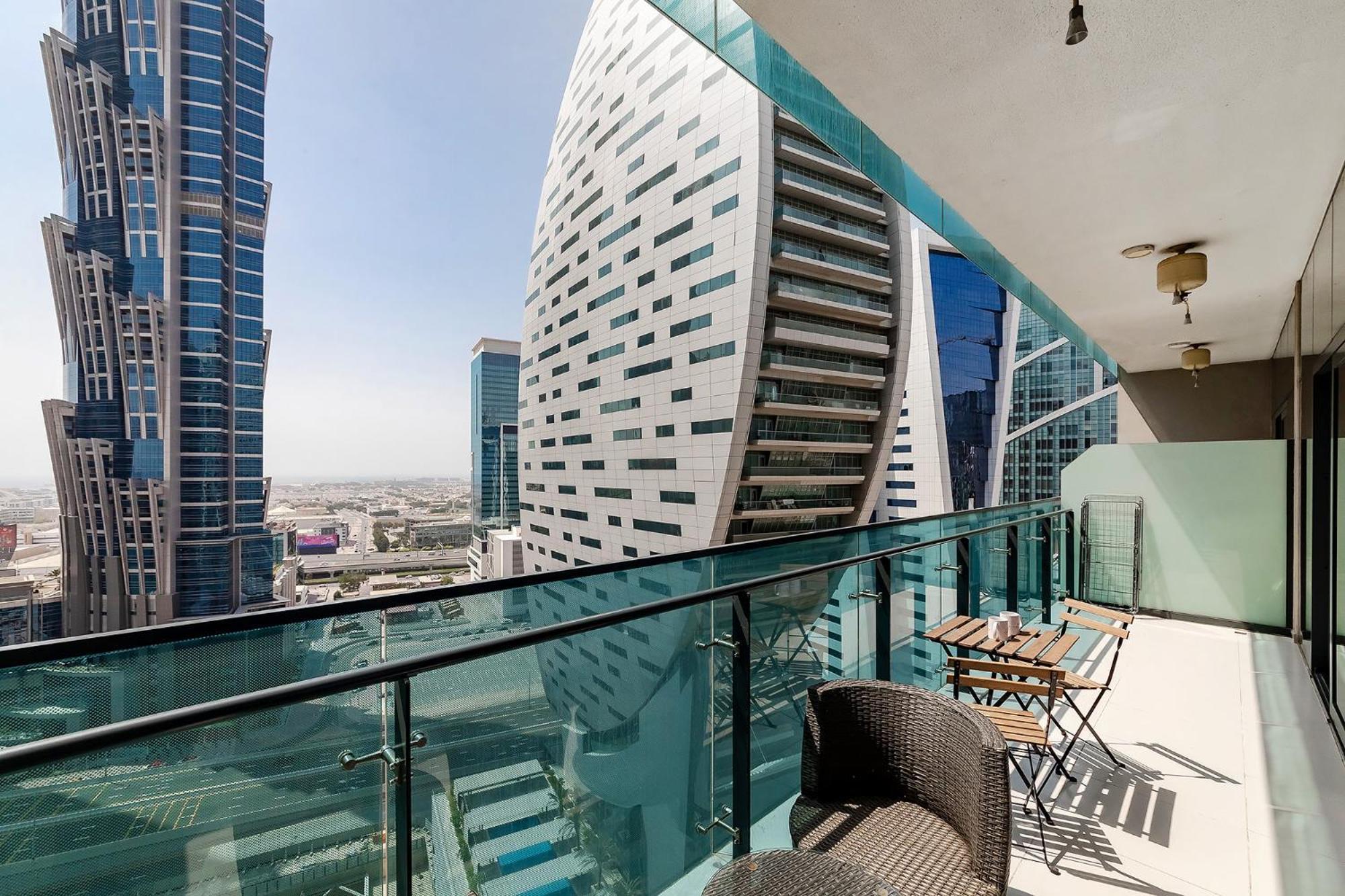 Stylish 1br At Damac Merano Tower With Great View Appartement Dubaï