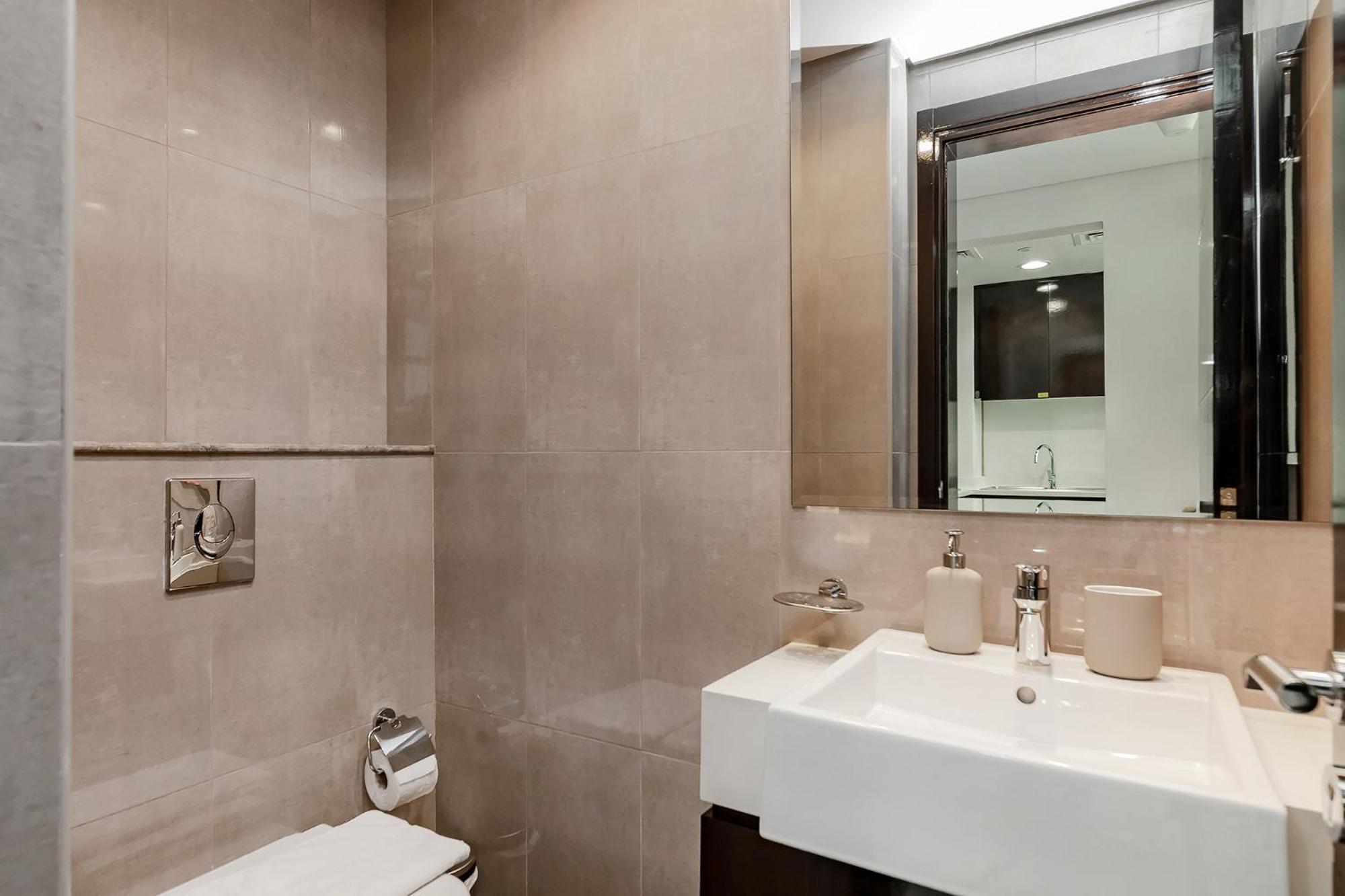 Stylish 1br At Damac Merano Tower With Great View *