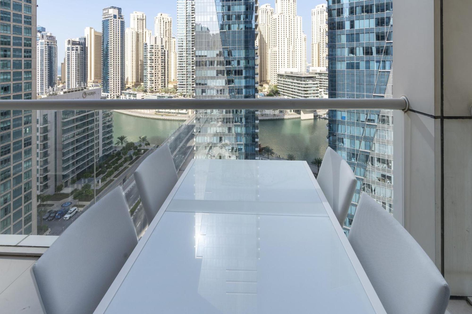 Sleek And Modern 2br In West Avenue, Marina- Allsopp&allsopp Appartement Dubaï