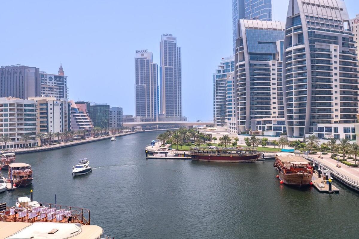 Incredible 3-bed With Marina Views!