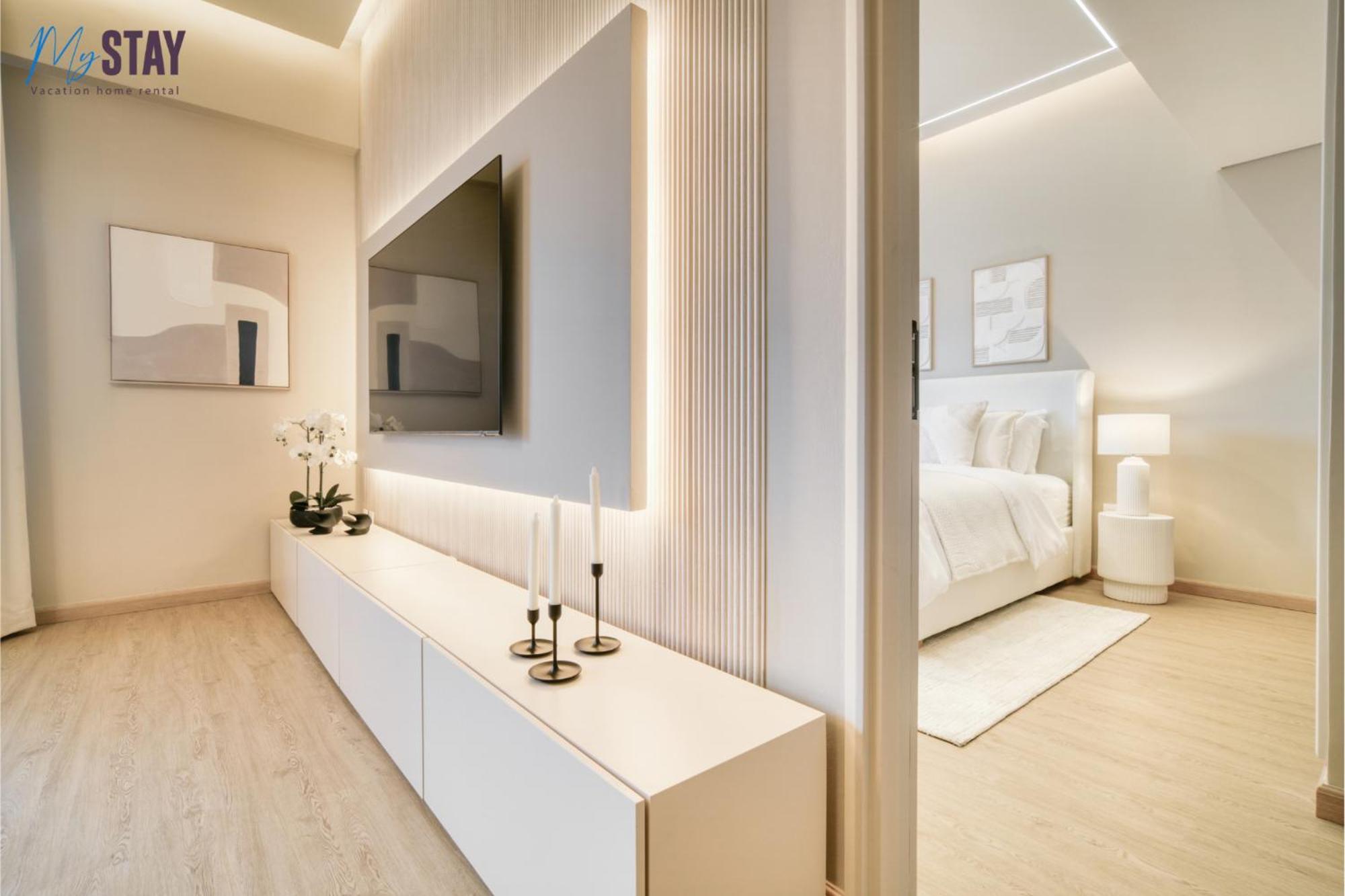 Luxurious 1br Blvd Tower *