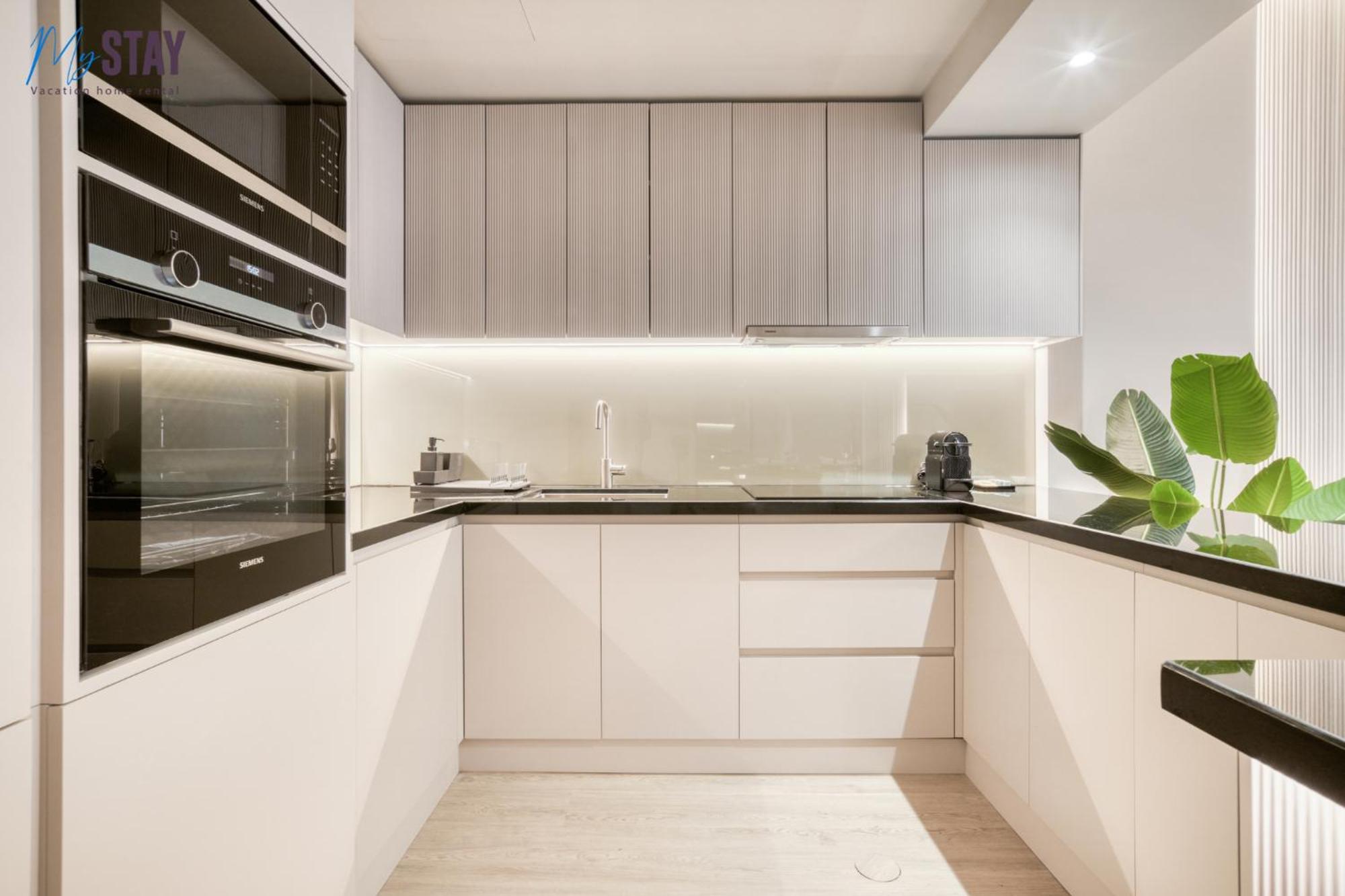 Luxurious 1br Blvd Tower Dubaï