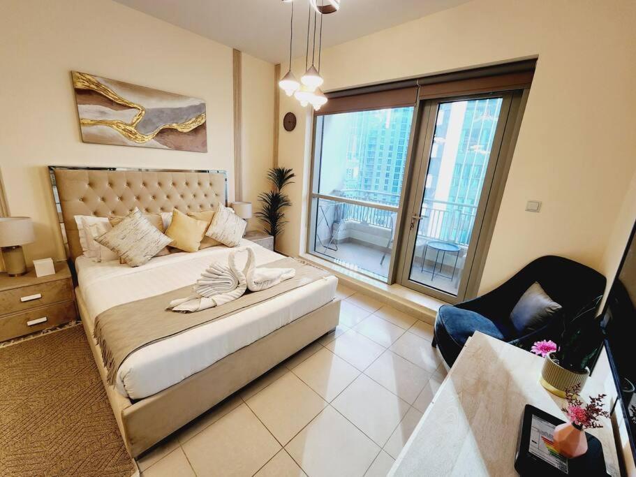 Apartamento Stylish For Rent Close To Burj Khalifa At Downtowen Dubái