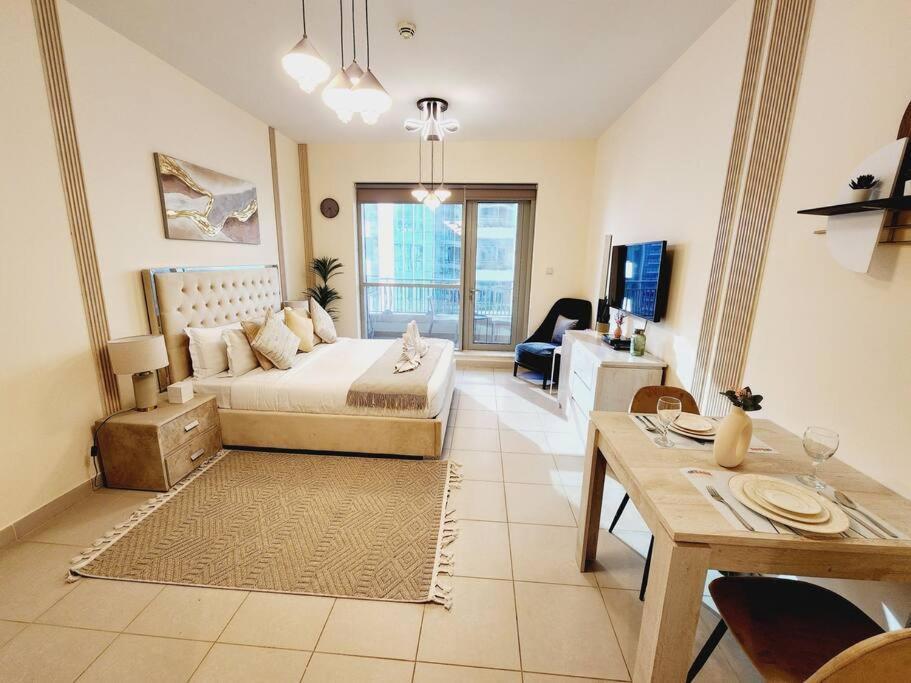 Stylish For Rent Close To Burj Khalifa At Downtowen Apartamento Dubái