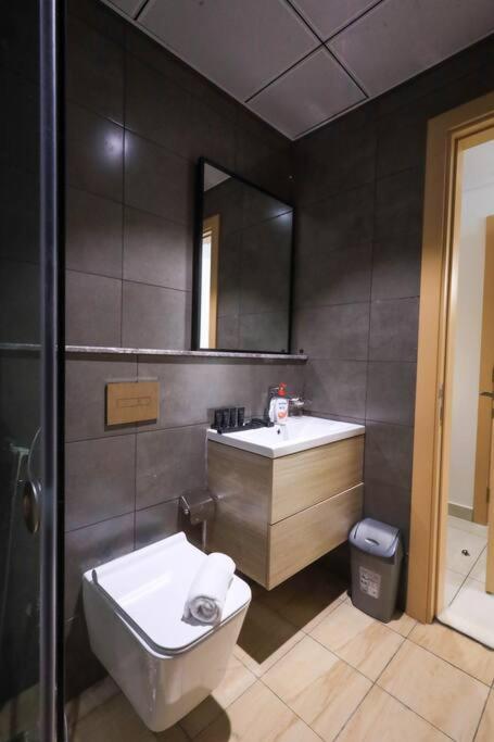 Apartamento Super Luxury 1-bedroom For Rent At Jumeirah Village Circle