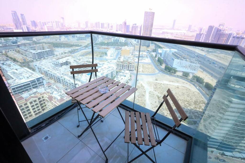 Super Luxury 1-bedroom For Rent At Jumeirah Village Circle Dubái
