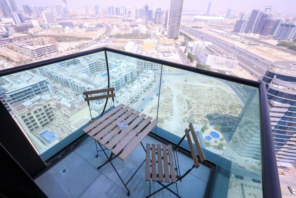 Super Luxury 1-bedroom For Rent At Jumeirah Village Circle * Dubái