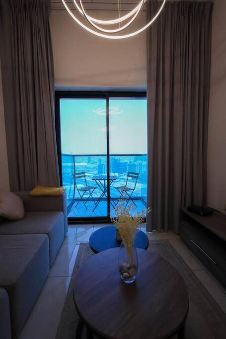 Super Luxury 1-bedroom For Rent At Jumeirah Village Circle *