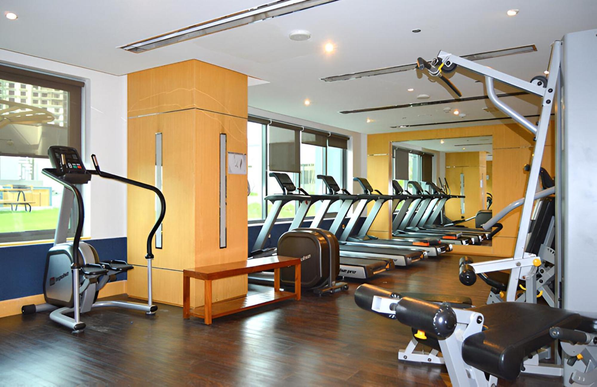 Waves - Executive Bay Studio, Canal View And Modern Amenities *