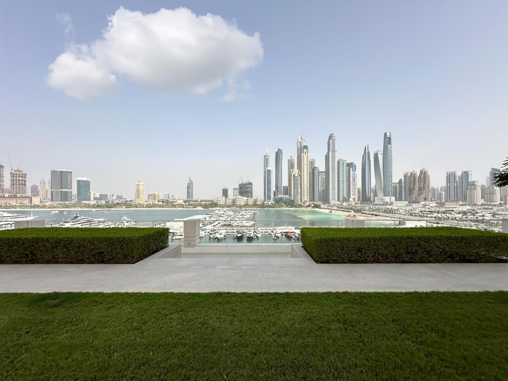 Trophy - 1br Beachfront Retreat W Lagoon Views Dubaï