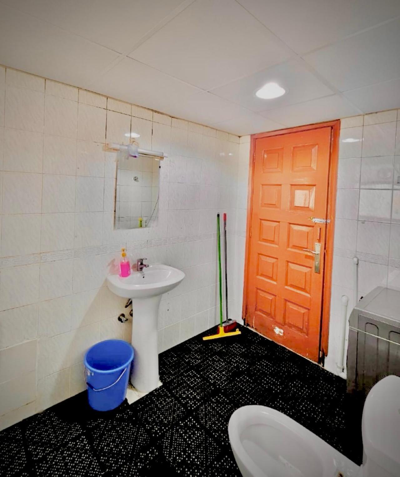 Woodvilla Albergue *
