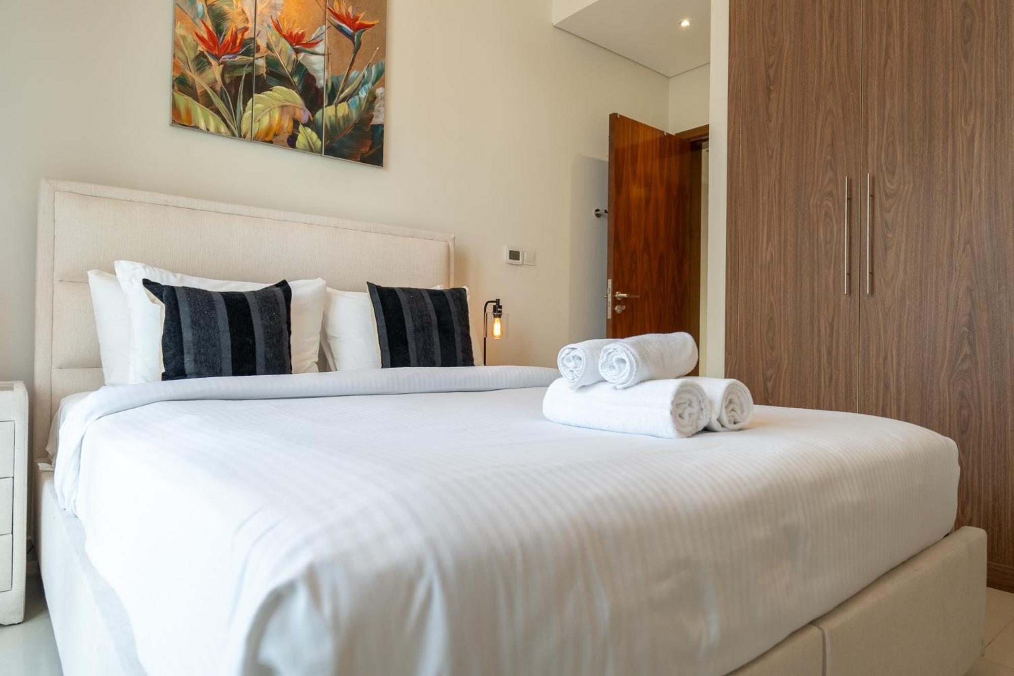 Heaven Crest Downtown - And 1 Bedroom 2 Minute Walk To Mall And Burj Khalifa Appartement Dubai