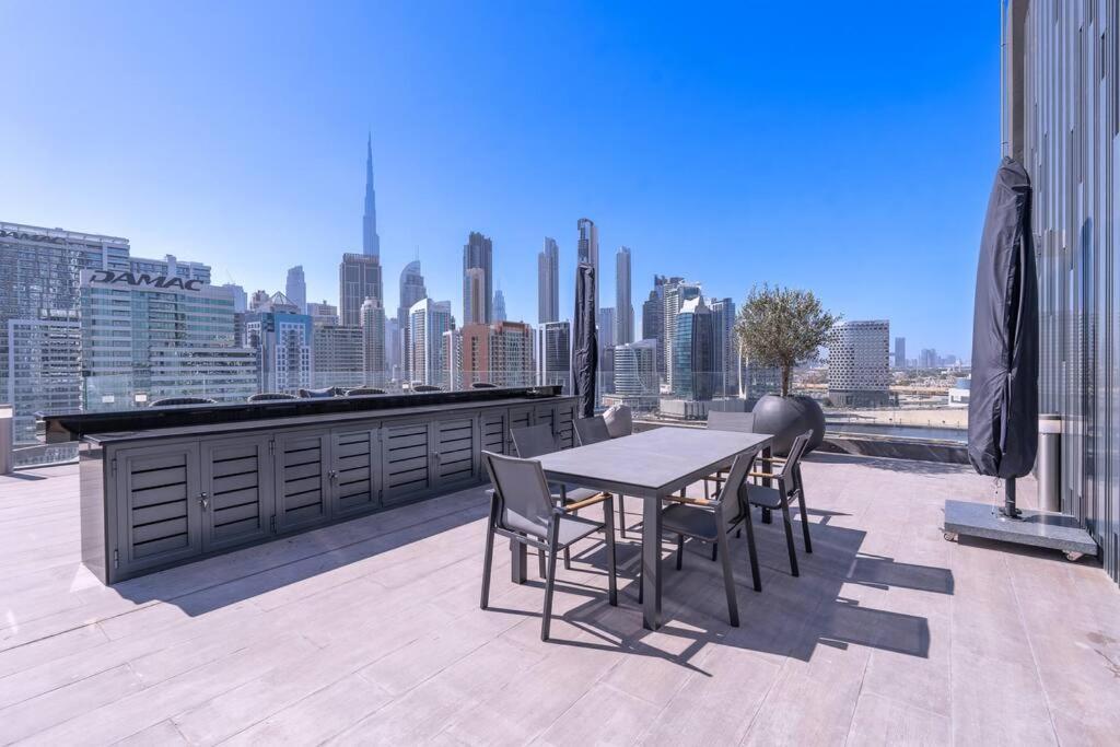 Apartamento Exceptional 1bedroom With Premium Amenities Dubái