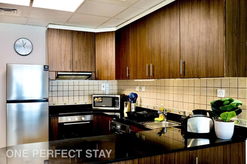 Appartement Stunning View 1 Bedroom Pool & Gym *