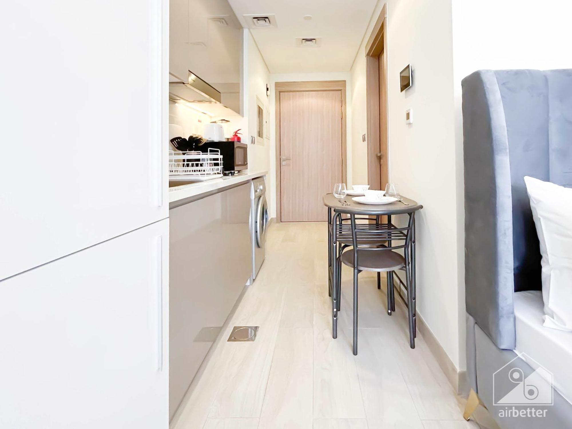 Stunning With A Spacious Balcony In Meydan Appartement