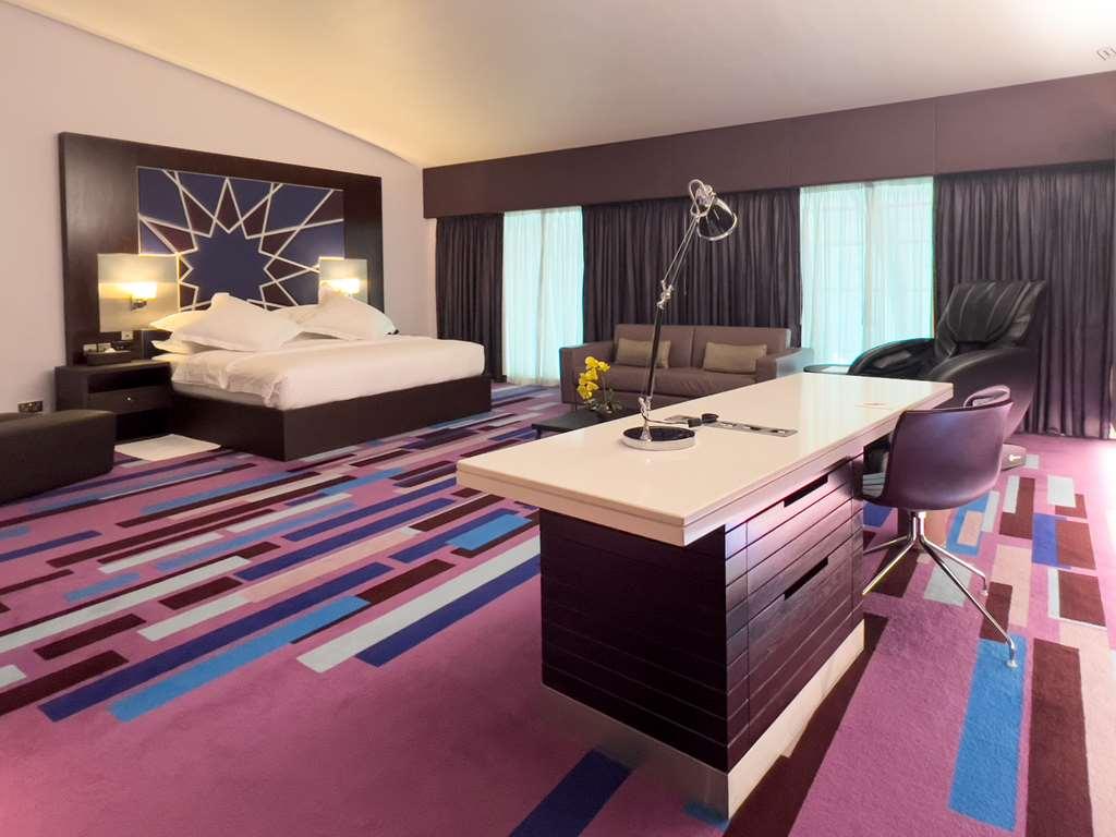 Hotell International Terminal 5*
