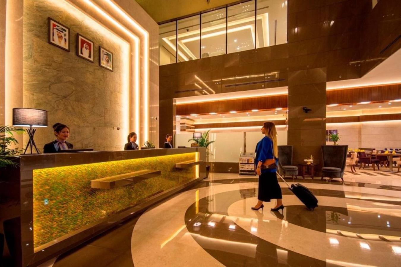 Golden Tulip Media 4* Dubai