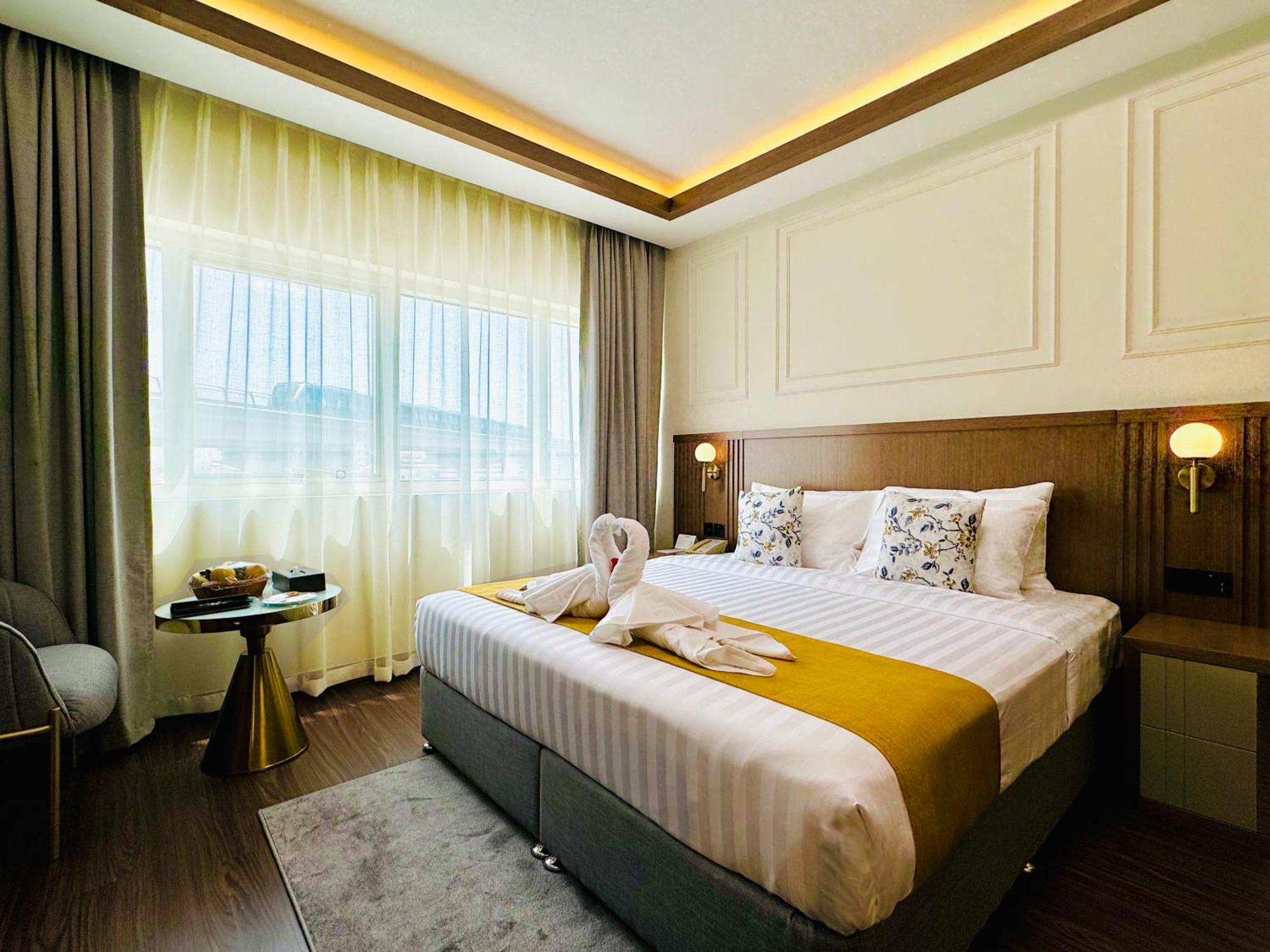 Fortune Plaza Hotel, Airport Hotel 3*