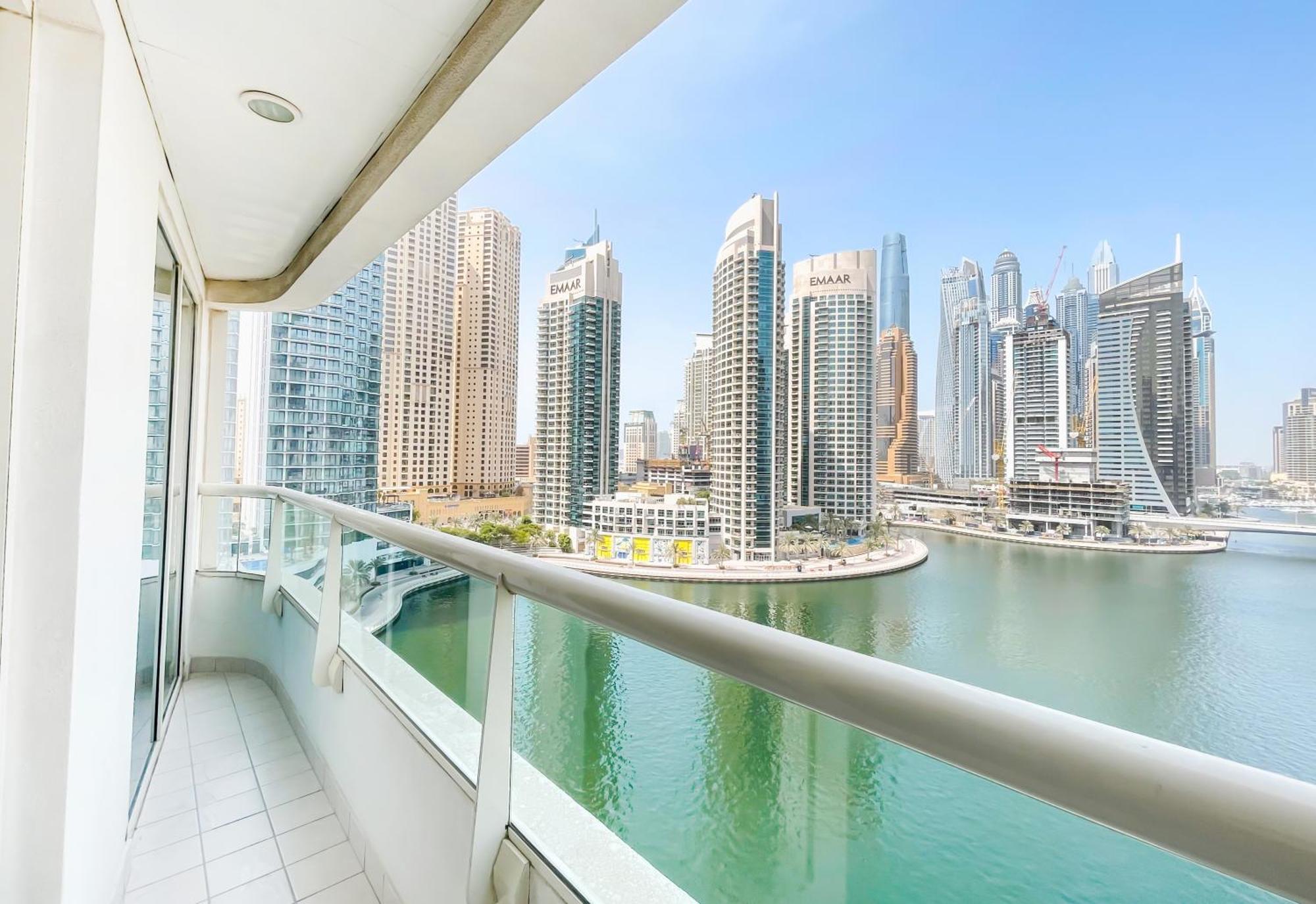 Beautiful Marina Views One Bedroom With Two Balconies