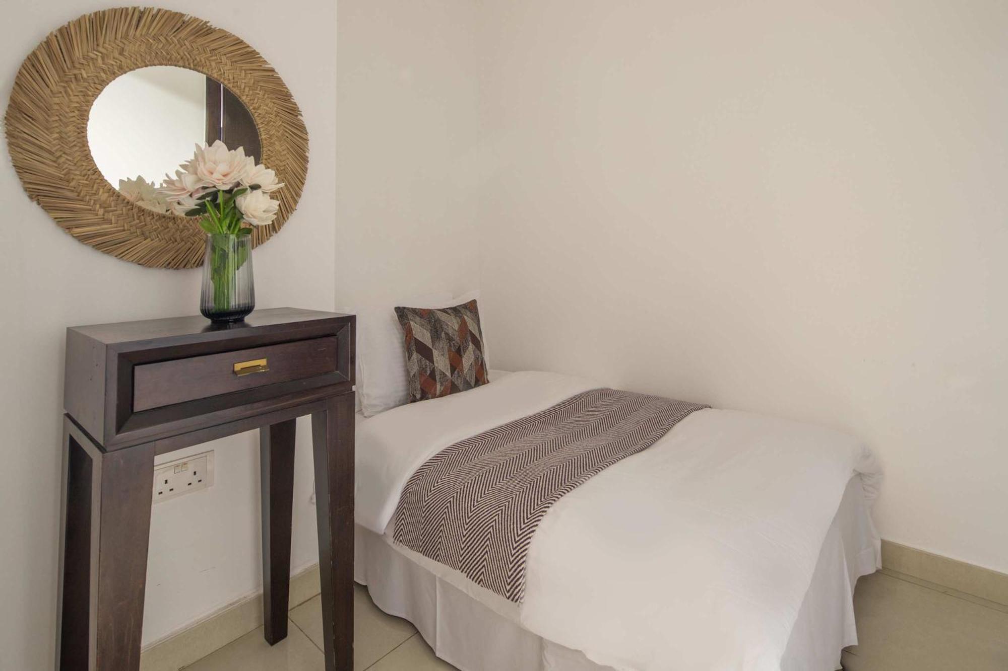 Appartement Frank Porter - Bay West 2