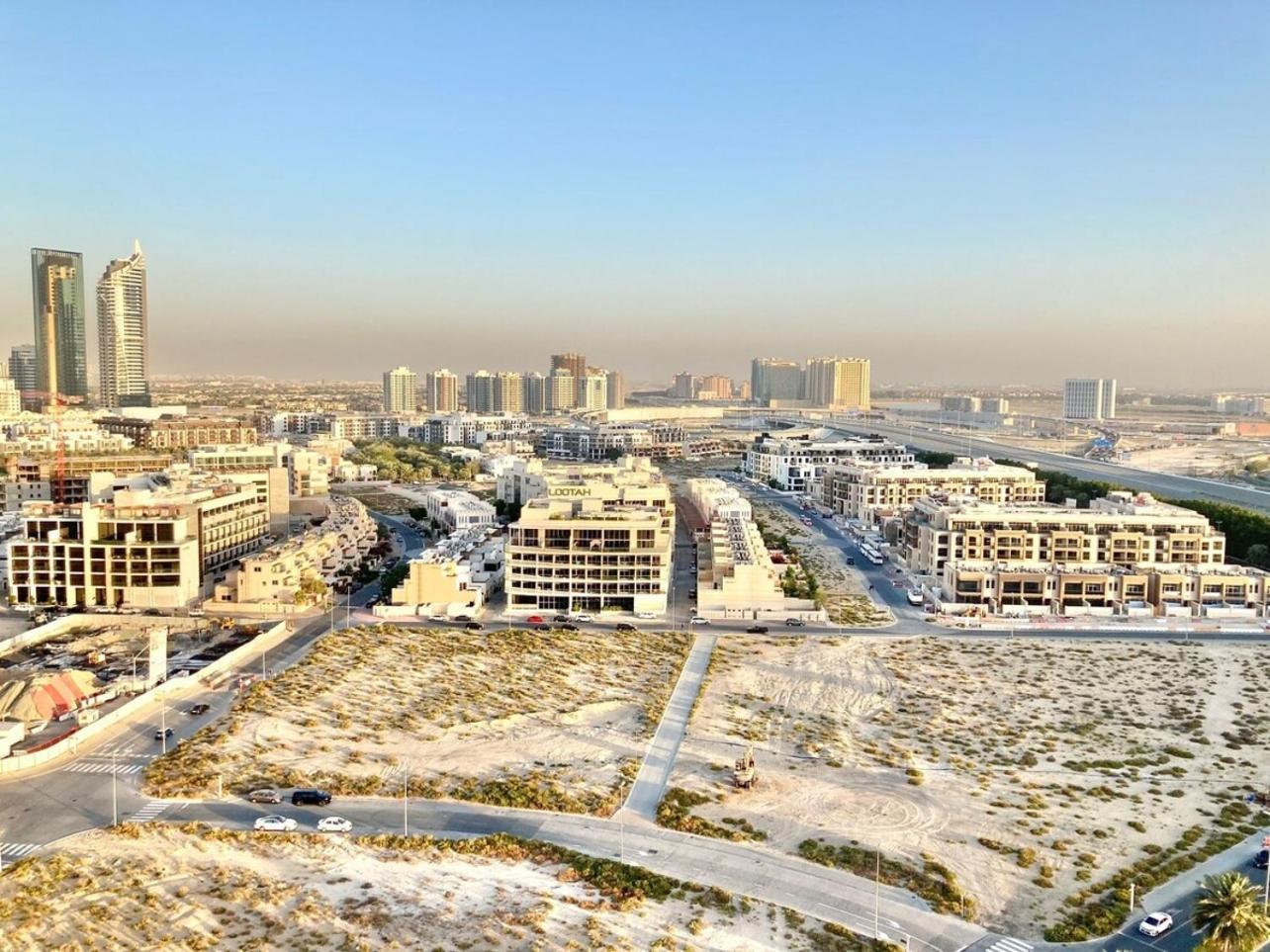 Luxurious 2br Skyline & Pool Views * Dubaï