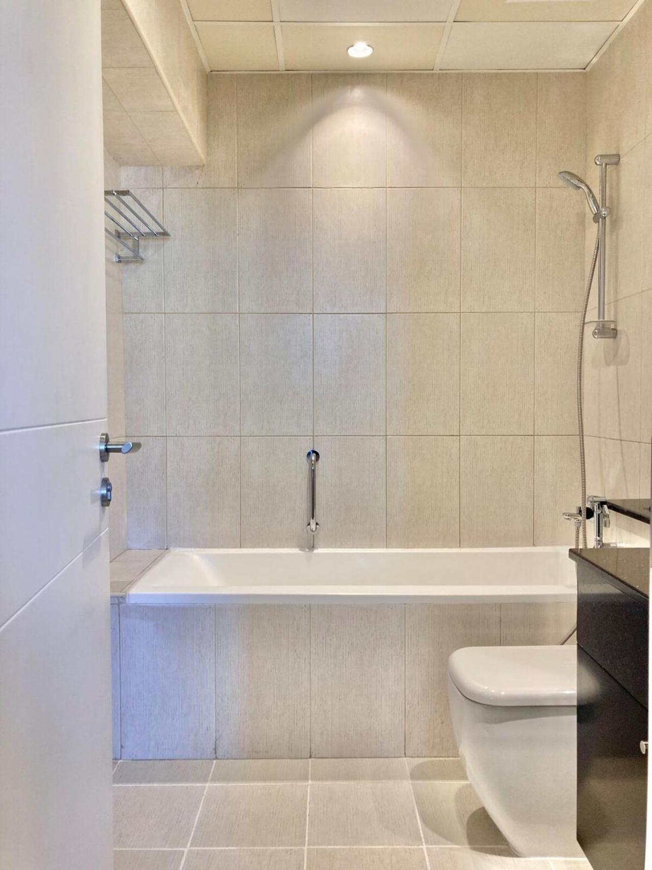 Appartement Luxurious 2br Skyline & Pool Views