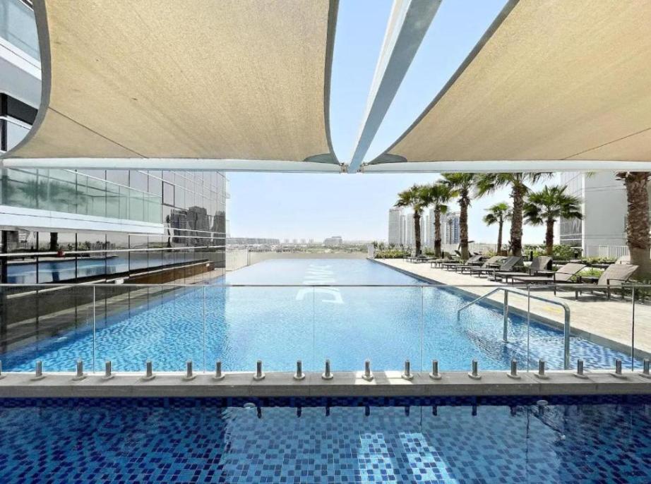 Modern With Wide Views From Balcony Dubai