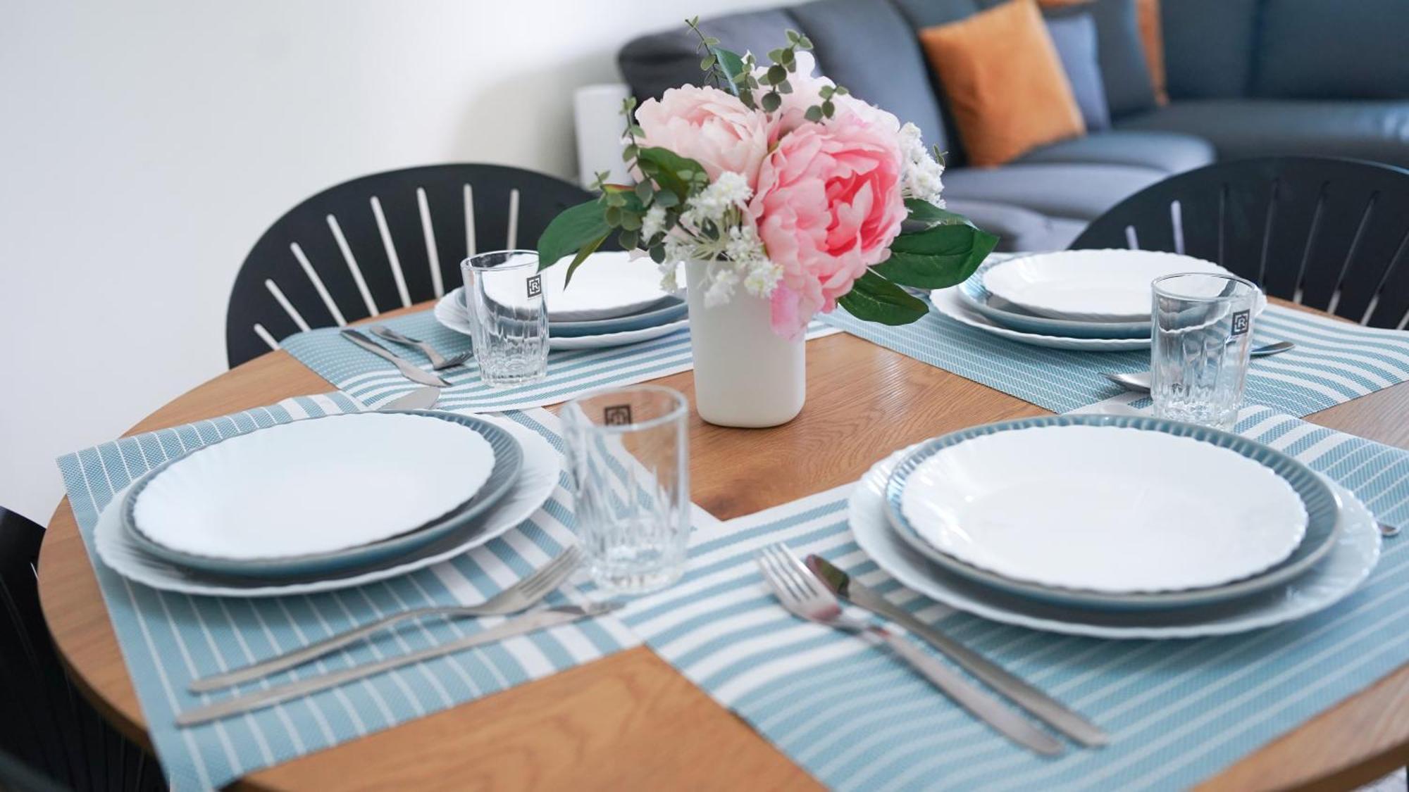 Spacious 2 Bed At Marina High Floor Apartamento *