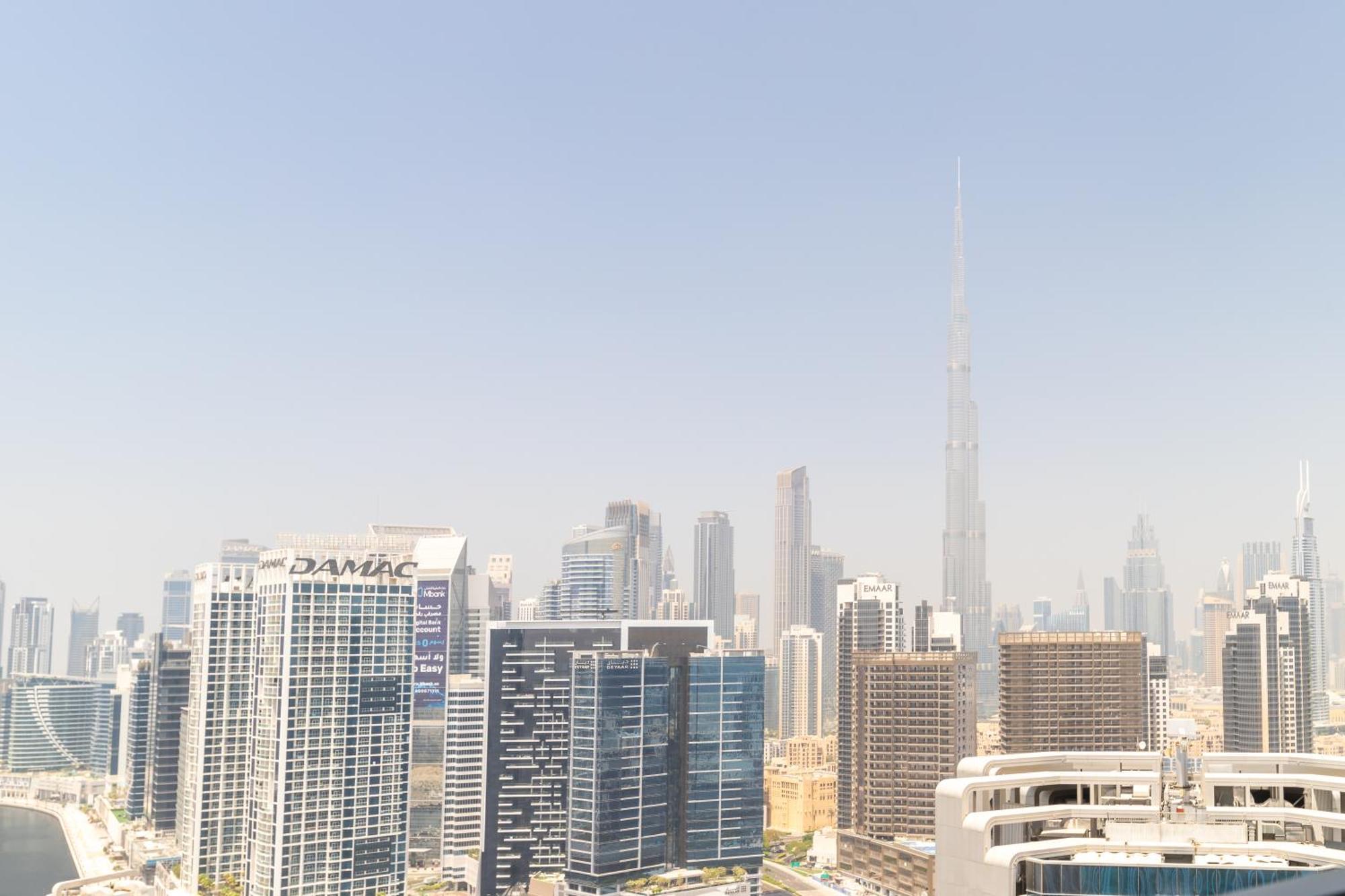 High Floor Studio With Burj Khalifa And Skyline View Dubai