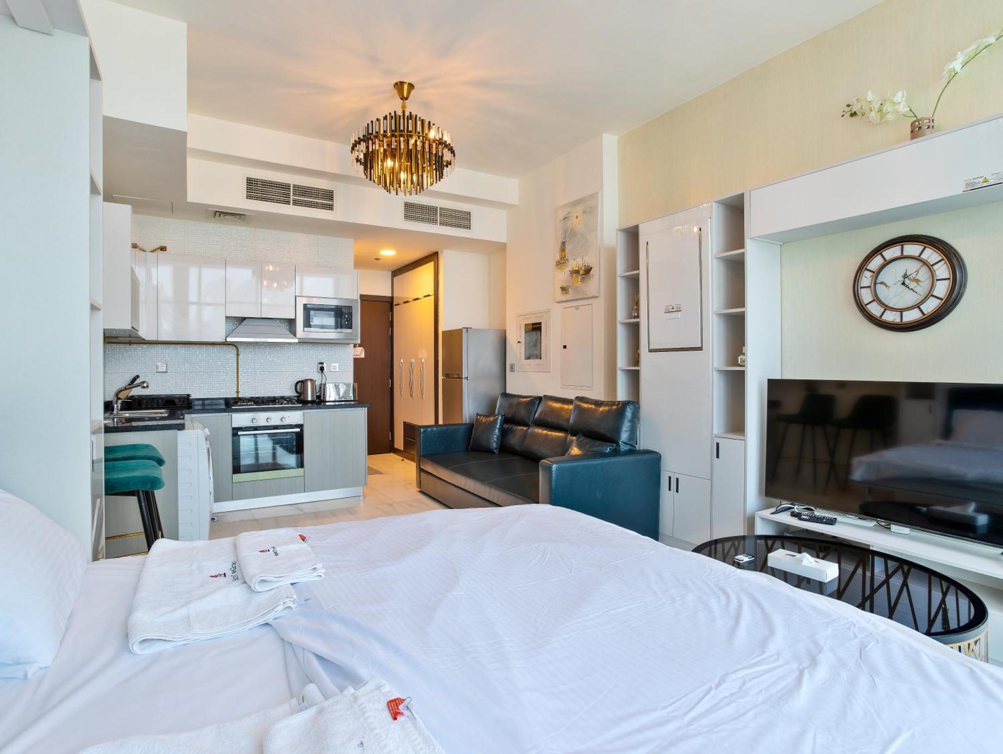 High Floor Studio With Burj Khalifa And Skyline View * Dubai